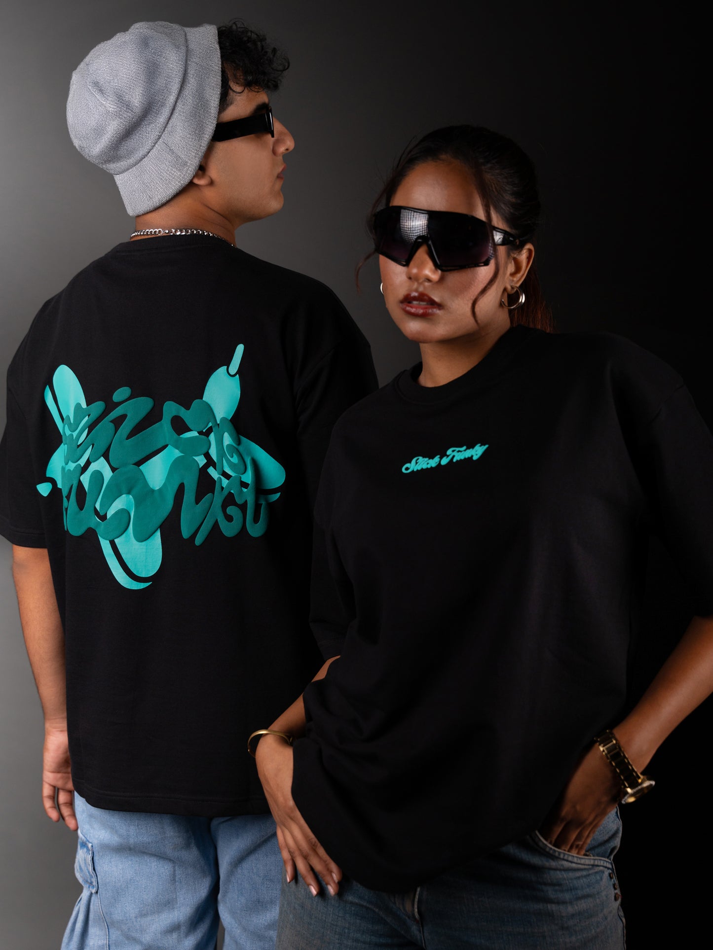 SLICK FUNKY GRAPHIC TEE