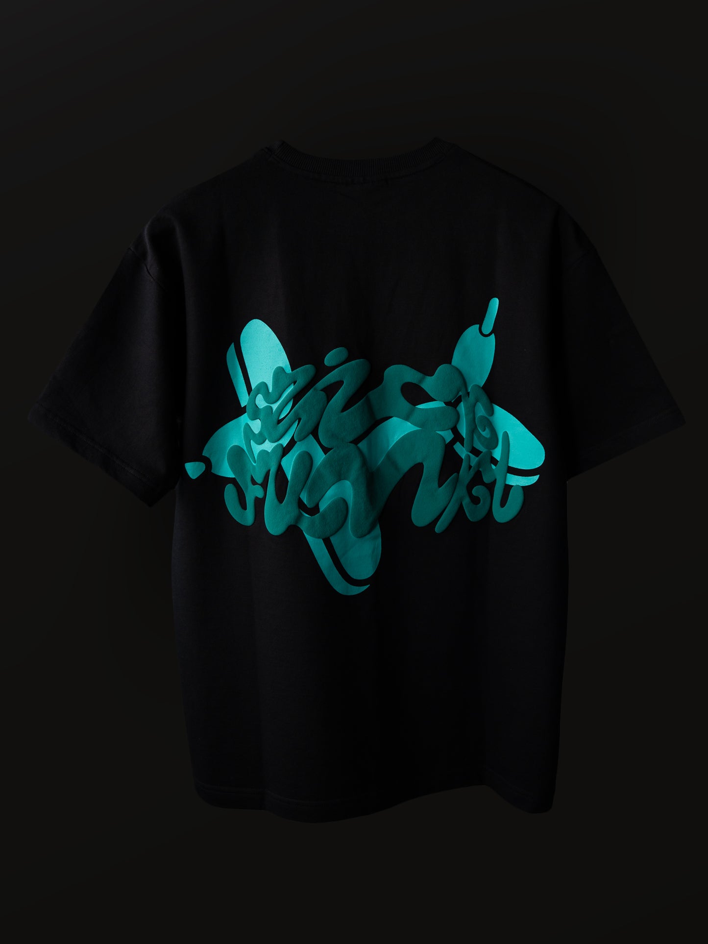 SLICK FUNKY GRAPHIC TEE
